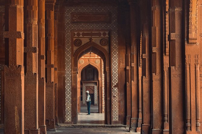 2-Day Private Tour to The Taj Mahal and Agra from Jaipur - Taj Mahal at 6:00am: timing, tickets, and the golf cart factor