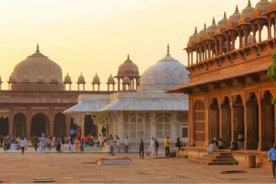 2-Day Private Tour to The Taj Mahal and Agra from Jaipur - Fatehpur Sikri: UNESCO Mughal capital, with a lunch break that helps