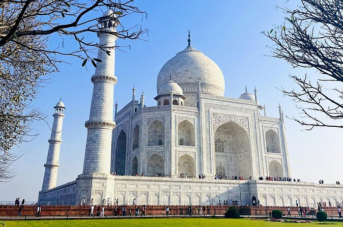 2-Day Private Tour to The Taj Mahal and Agra from Jaipur - Agra Fort: Akbar’s red sandstone fortress and real scale