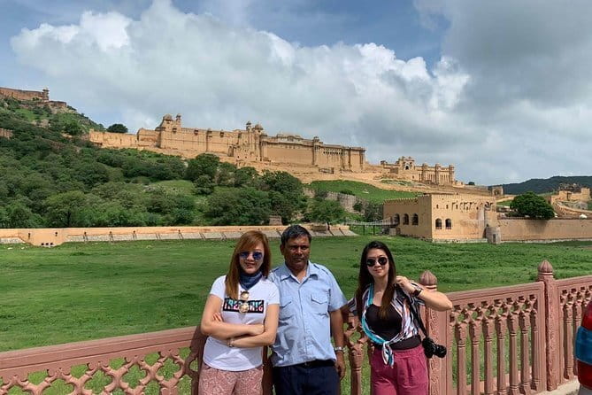 2 Days Ranthambore Tiger reserve – Shared Safari Experience - Ganesh Temple in the fort: a short stop with real local meaning