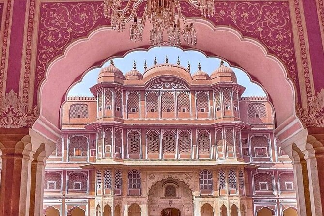 4 Days Guided Jaipur, Ranthambore Tigers & Udaipur Tour With Safari & Hotels - Day 2 Ranthambore: One Sharing Safari in Tiger Country