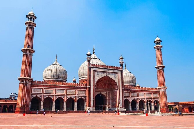 4 Days Private Golden Triangle Tour - Day 2 from Jaipur toward Agra: Abhaneri stepwell and Fatehpur Sikri