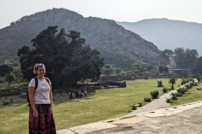 Abhaneri & Bhangarh Day Trip – Car, Guide, Lunch & Monkey Temple - Chand Baori and Abhaneri: the stepwell that feels like math