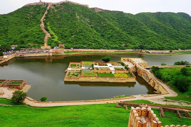 Amber village heritage tour including Amber fort - Stop 1: Panna Meena ka Kund stepwell (a 16th-century set piece)