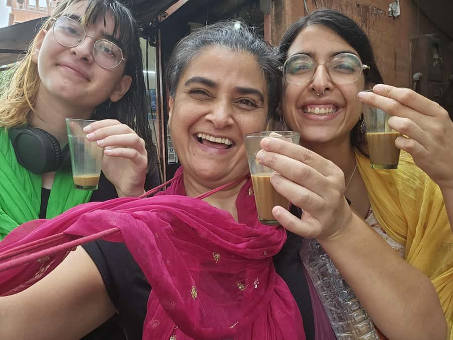 Best Food Tour in Jaipur - Comfort and Timing: What to Bring for a 2-Hour Walk