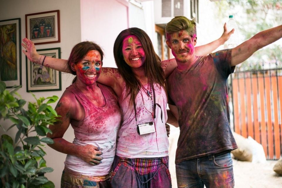 Celebrate Holi with Locals in Jaipur - The Core Experience: Music, Powder, Bollywood, and Royal-Style Rituals