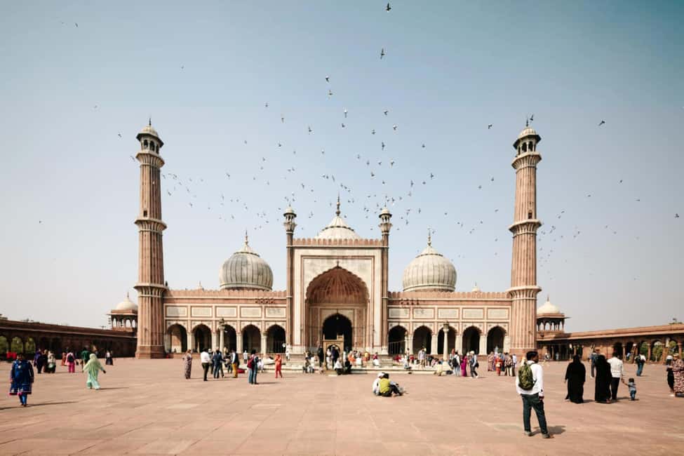 From Delhi: 3-Day Golden Triangle Tour with Agra and Jaipur - Agra Fort and the Fatehpur Sikri detour that breaks up the driving