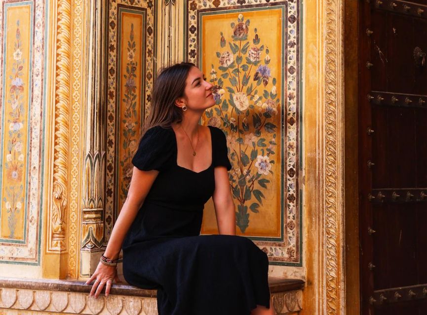 From Delhi: Jaipur Private Same Day-Trip By Car or Train - Hawa Mahal: honeycomb views and the Palace of Winds