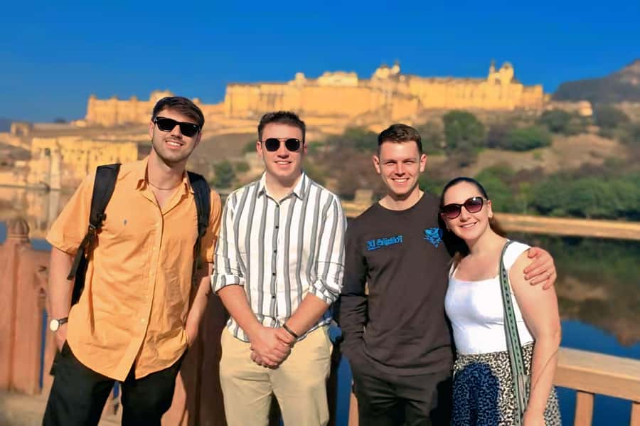 From Delhi: Jaipur Sightseeing Day Tour with Hotel Pickup - Amer Fort and Sheesh Mahal: Rajput power up close