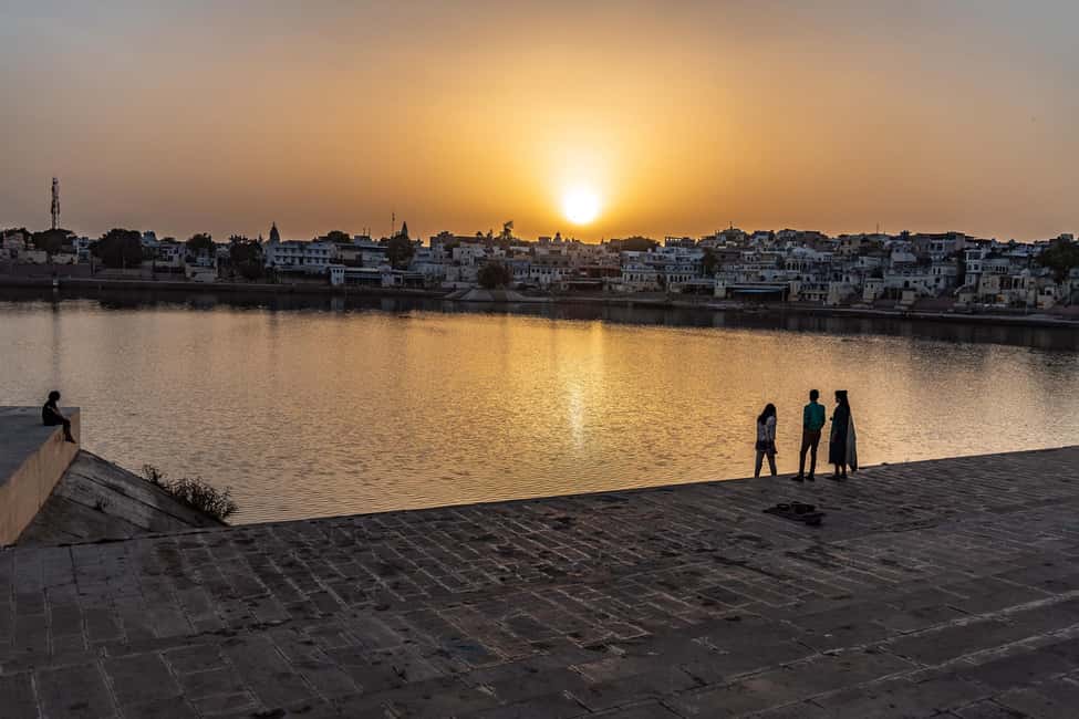 From Jaipur: Same Day Pushkar Self-Guided Day Trip - Pushkar Lake: where the city breathes
