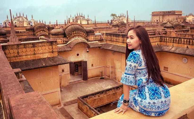 From New Delhi: Jaipur Day Trip by Train or Car - Delhi to Jaipur: train vs private A/C car