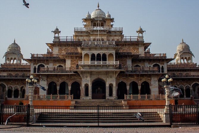 Half-Day the Hidden Secrets of Jaipur City Private Guided Tour - Royal Gaitor Tumbas and the carvings you can actually appreciate