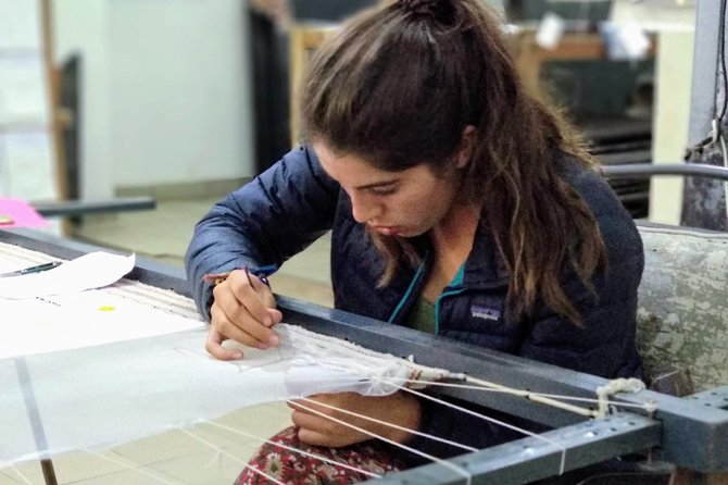 Hands-on Embroidery Workshop - Jaipur embroidery at Creatis: a 2-hour creative reset