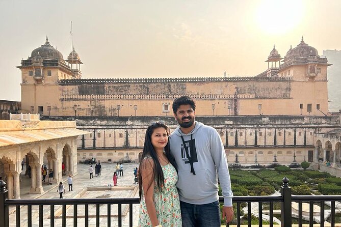 Jaipur 02 Days Private Tour with Vehicle+Professional Chauffeur - Driver quality and car comfort: what to expect in practice