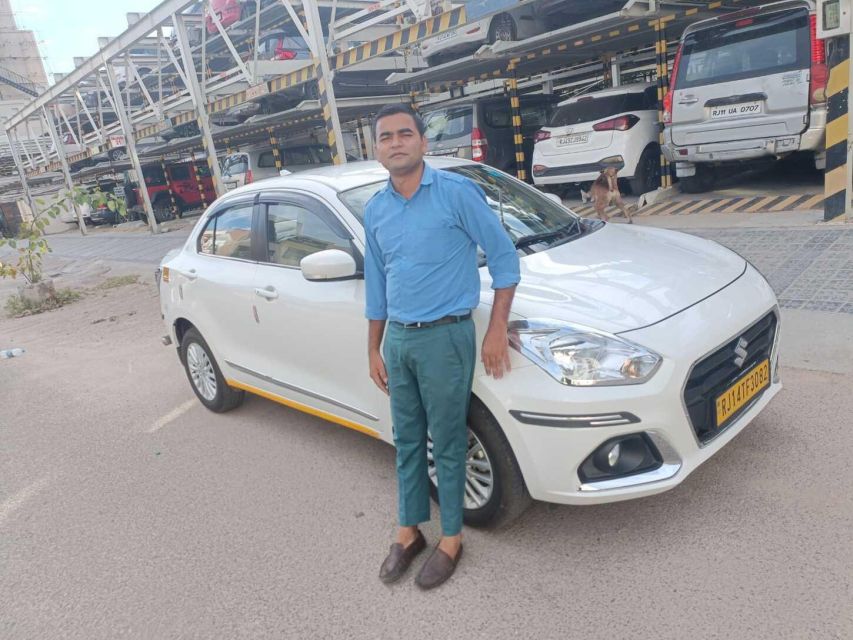 Jaipur car tour - English-speaking local driver! - City Palace: Where Jaipur’s Story Lives in Plain Sight