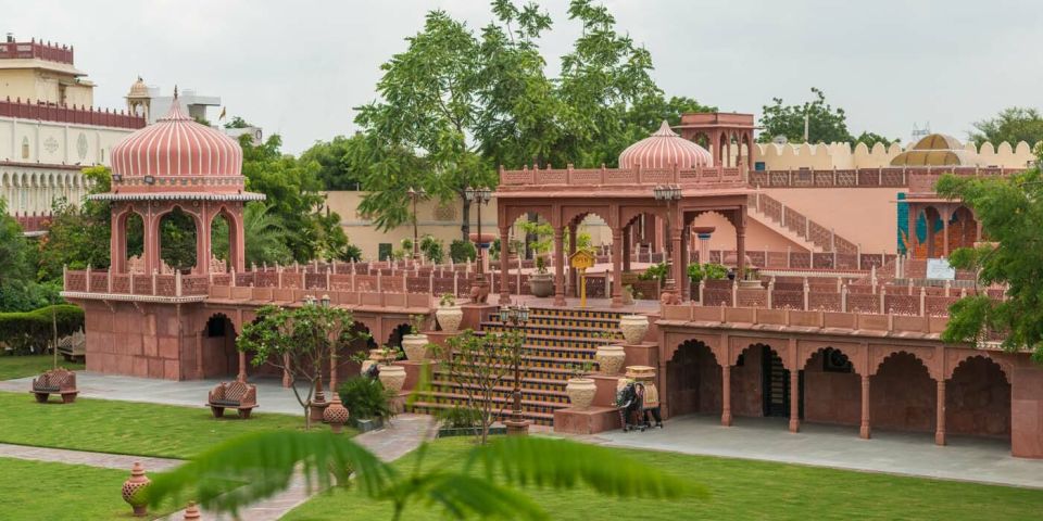 Jaipur: Chokhi Dhani with Private Transportation and Dinner - Price and Real Value: Is $38 Worth It?