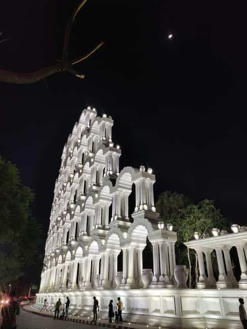 Jaipur: City Night Tour with Patrika Gate & Masala Chowk Tea - Pickup, timing, and how the night route keeps moving