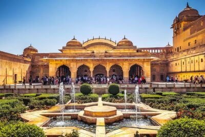 Jaipur city tour - Hawa Mahal: Wind Palace photos without the stress