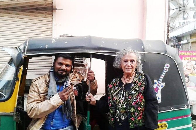 Jaipur City Tour by Tuk-Tuk - Royal Gaitor Tumbas and Jantar Mantar: where the past gets specific