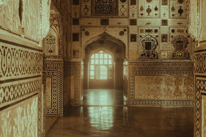 Jaipur City Tour Elephant Ride with Guide - Art and craft markets plus optional tuk-tuk fun: souvenirs that feel less random