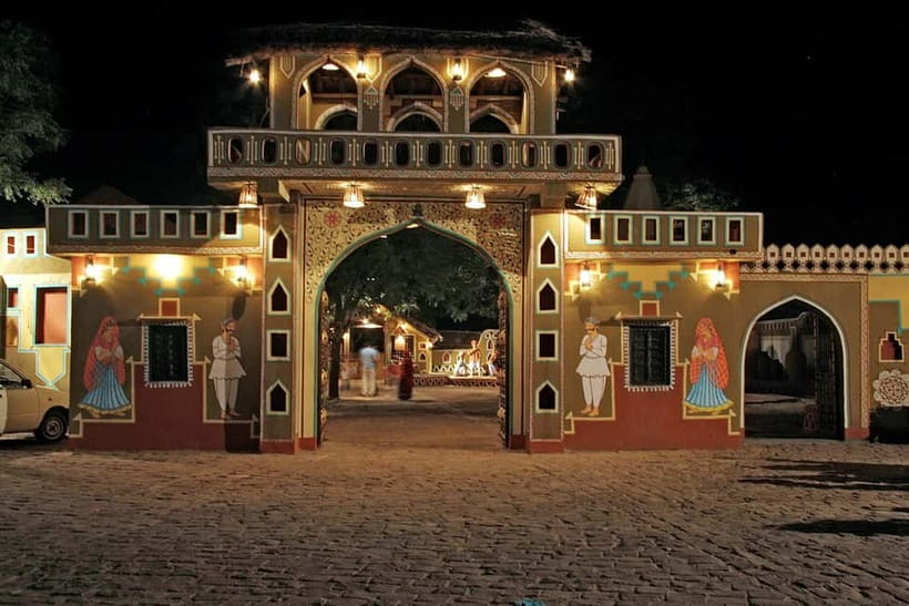 Jaipur: Cultural Evening Tour & Dinner at Chokhi Dhani - How the 4-hour Chokhi Dhani evening flows from pickup to return