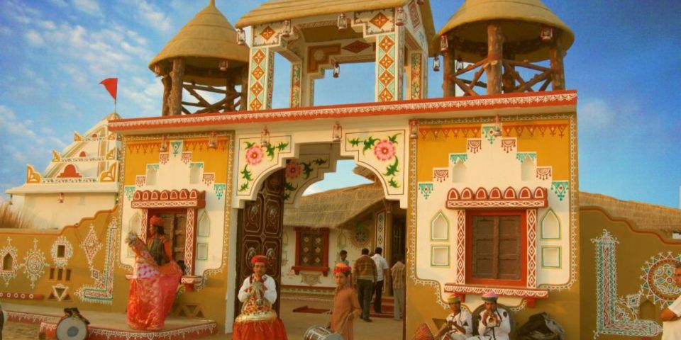 Jaipur: Cultural Evening Tour & Dinner at Chokhi Dhani - Price and ticket value: $37 worth it, if you manage expectations