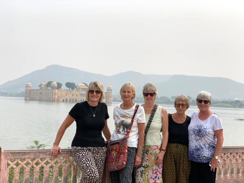 Jaipur : Cultural & History Tour With Private Guide - Panna Meena ka Kund: A Symmetrical Stepwell With Social History