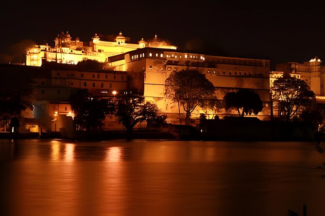 Jaipur Evening City Tour In Open Jeep - Amber Fort Sound and Light Show: The Built-In Night Drama