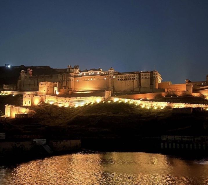 Jaipur Evening Tour Chokhi Dhani village culture with dinner - Old Jaipur City shopping stop: a helpful warm-up