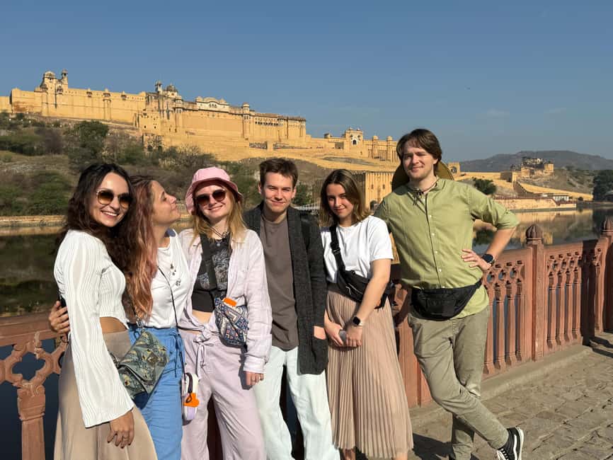 Jaipur: Full Day City Highlights Tour with Tour Guide - Hitting City Palace: museums, courtyards, and Chandra Mahal