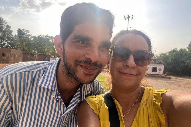 Jaipur Full-Day Motorbike Tour for Solo Female Travelers - Why a solo-electric motorbike day makes sense in Jaipur