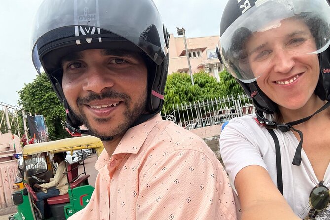 Jaipur Full-Day Motorbike Tour for Solo Female Travelers - Panna Meena ka Kund: a stepwell photo stop with local storytelling potential