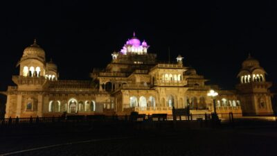 Jaipur: Guided Evening Walking Tour with a Local - Starting at Amar Jawan Jyoti Jan Path: the memorial flame mood-setter