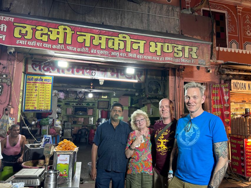 Jaipur: Guided Night Tour With Optional Food Tasting - Pickup, Drop-Off, and Night Logistics in Jaipur