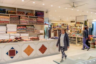 Jaipur Half-Day Shopping Tour with Hand Block Printing Class - Your First Stop in Ramgarh Mode: Where Textile and Pottery Craft Lives