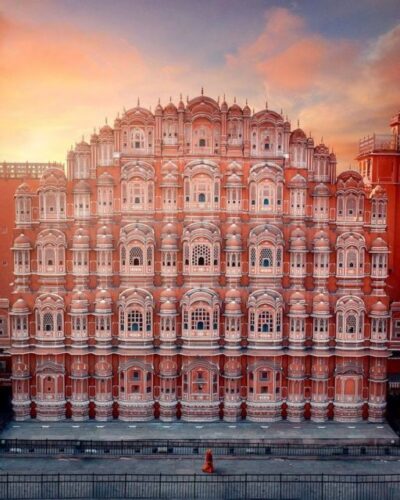 Jaipur Half-Day Tour Amer Fort, Jal Mahal & hawa mahal. - Private car comfort: escaping Jaipur heat and chaos fast