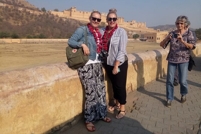 Jaipur Half-Day Tour with Flower Market and Block Printing - Amer: The Hilltop Fort Stop With the Most Time