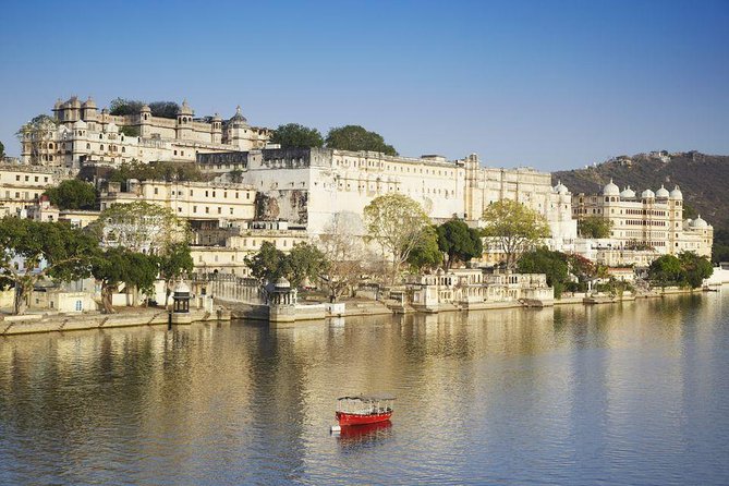 Jaipur Jodhpur Udaipur in 06 Days - Day 3: Jaipur to Jodhpur via Pushkar (Where the Pace Softens)