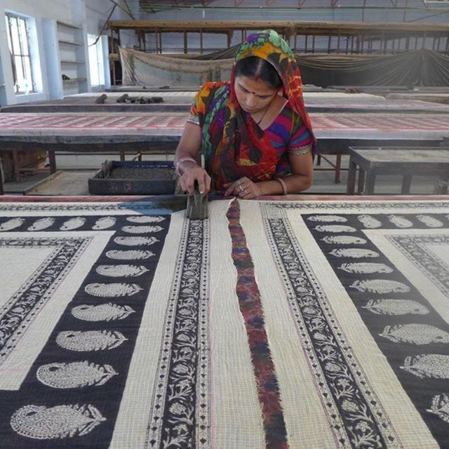 Jaipur: local workshop tour (Handblock printing) - Natural dyes from flowers and vegetables: eco-friendly, but still very real