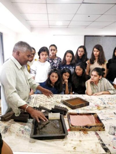 Jaipur: local workshop tour (Handblock printing) - Old city pickup and drop-off: the part that makes or breaks your day