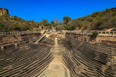 Jaipur Nahargarh Fort Sunrise or Sunset Tour with Flower Market - Flower market and the Pink City edge: shopping sense and photo sense