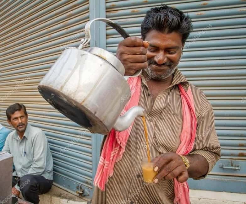 Jaipur : Night Heritage Walk & Street Food Tasting in Jaipur - Chaura Rasta: where the night starts and your appetite wakes up