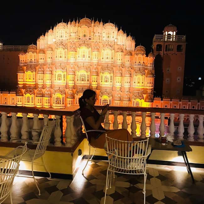 Jaipur Night Wonders: A Guided Night Walking Tour - Two Hours, One Night Loop: What the Experience Really Feels Like