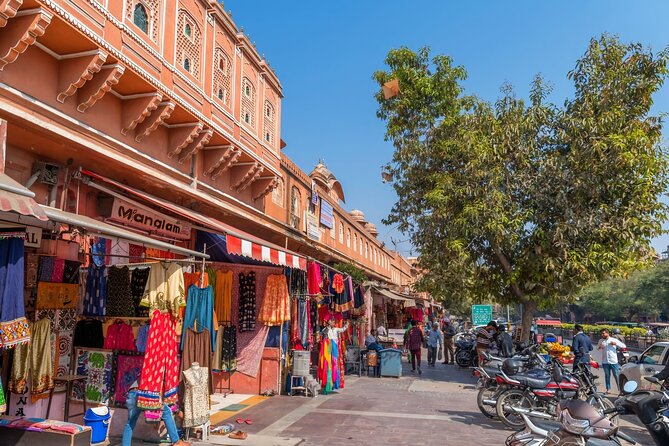 Jaipur No Shopping Guided Sightseeing Tour with Heritage Walk - Amber Fort: The Hilltop Courtyards and Mirror Work