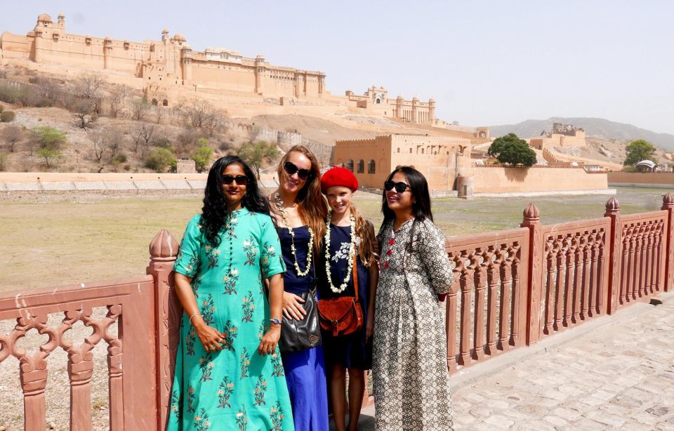 Jaipur: Private Full-Day Tour of the Heritage Pink City - Panna Meena ka Kund: a short stop with a cool, local feel