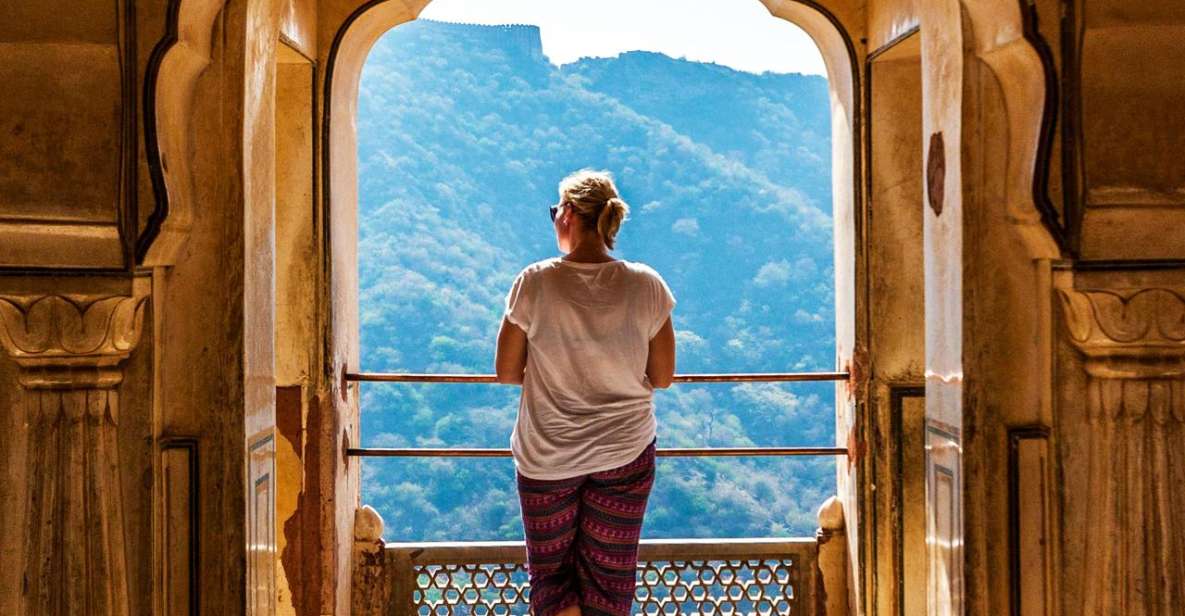 Jaipur: Private Instagram Tour of Top Photography Spots - Patrika Gate: corridors that work for portraits and color shots