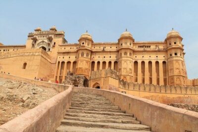 Jaipur: Private Jaipur Full Day City Sightseeing Tour by Car - Amber Fort: Where Architecture Becomes the Main Event