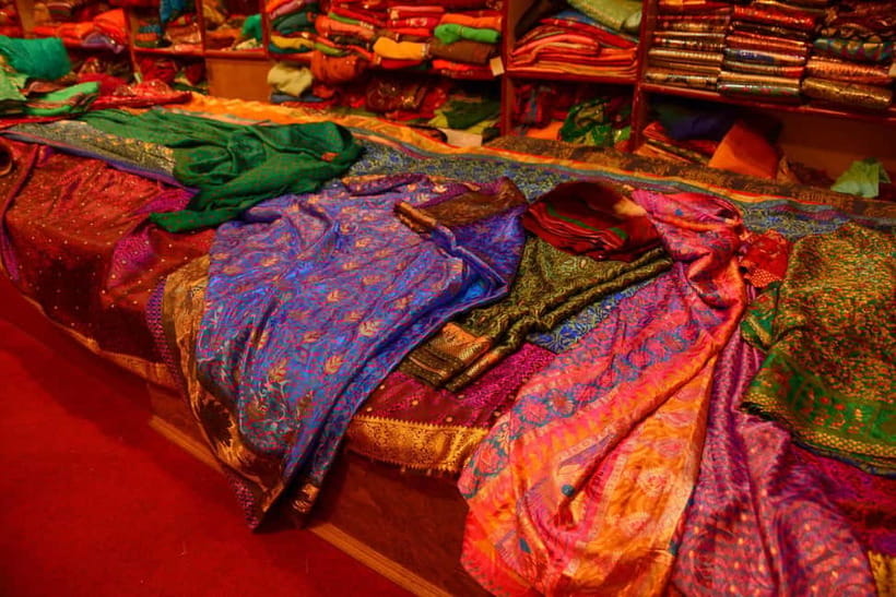 Jaipur: Private Shopping Tour with Block Printing Workshop - Your 2-Hour Hands-On Class: Make a Print You Can Actually Use