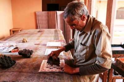 Jaipur: Private Shopping Tour with Block Printing Workshop - The Workshop Stage: Watching Artisans Carve Wooden Blocks