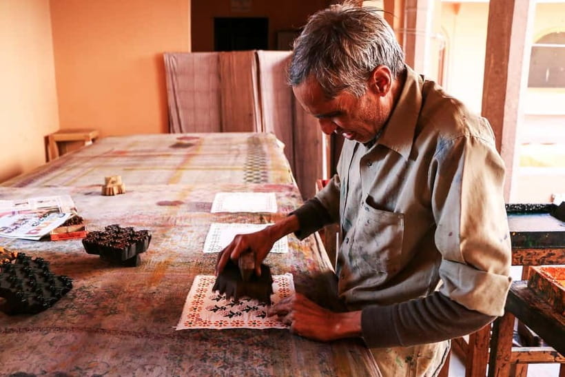 Jaipur: Private Shopping Tour with Block Printing Workshop - The Workshop Stage: Watching Artisans Carve Wooden Blocks